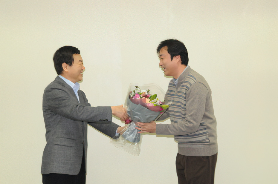 첨부파일
