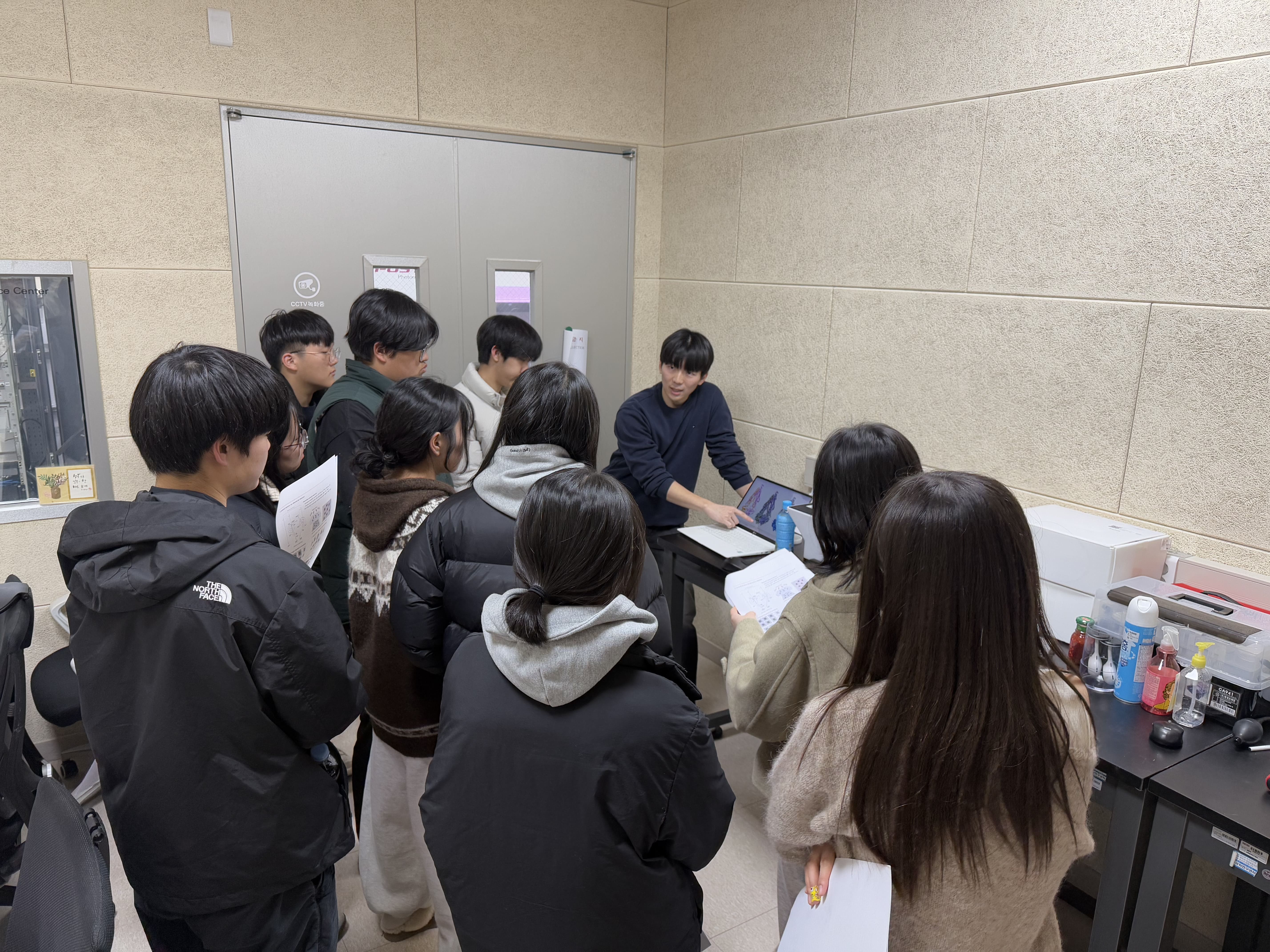 첨부파일
