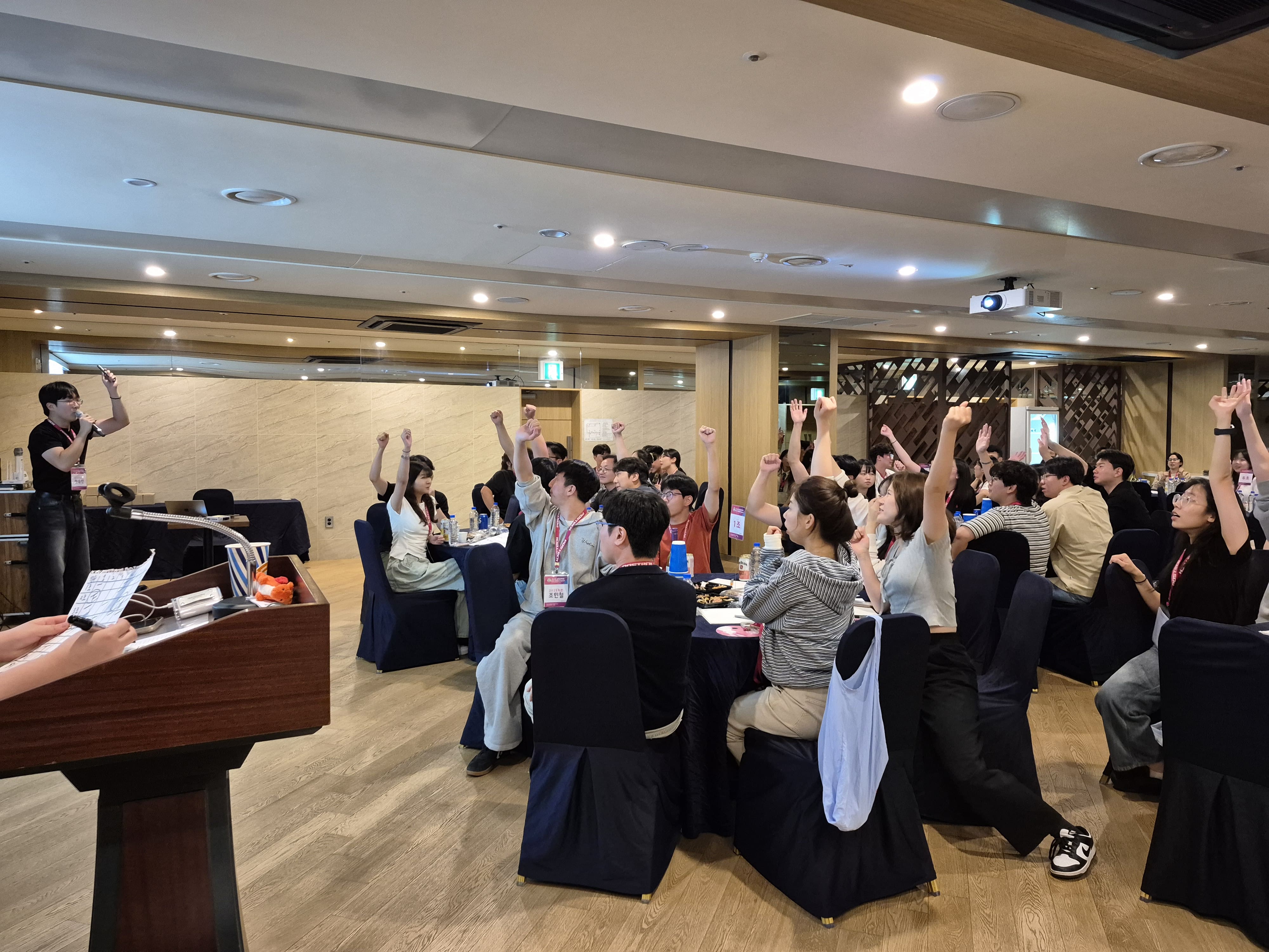 첨부파일