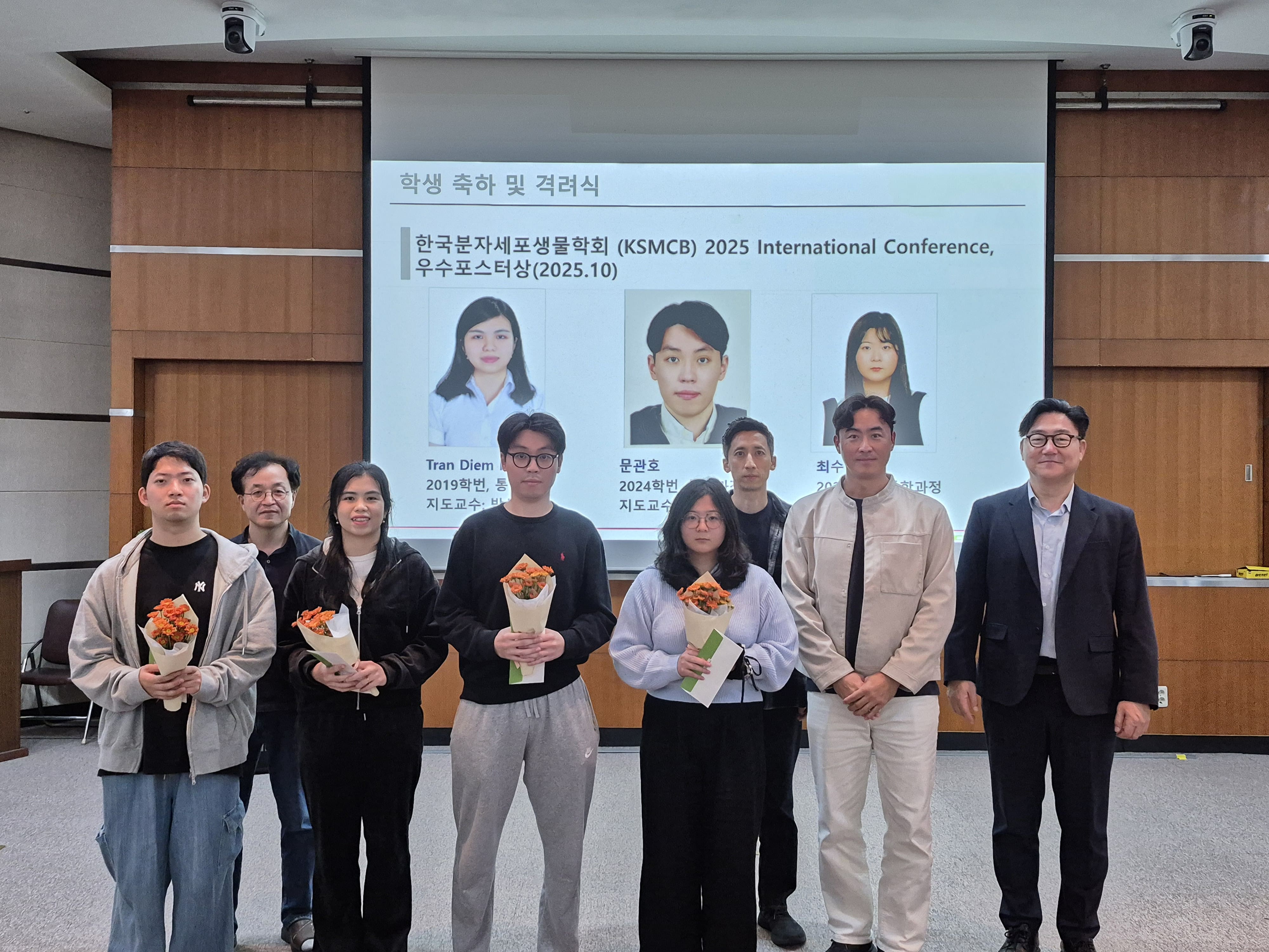 첨부파일