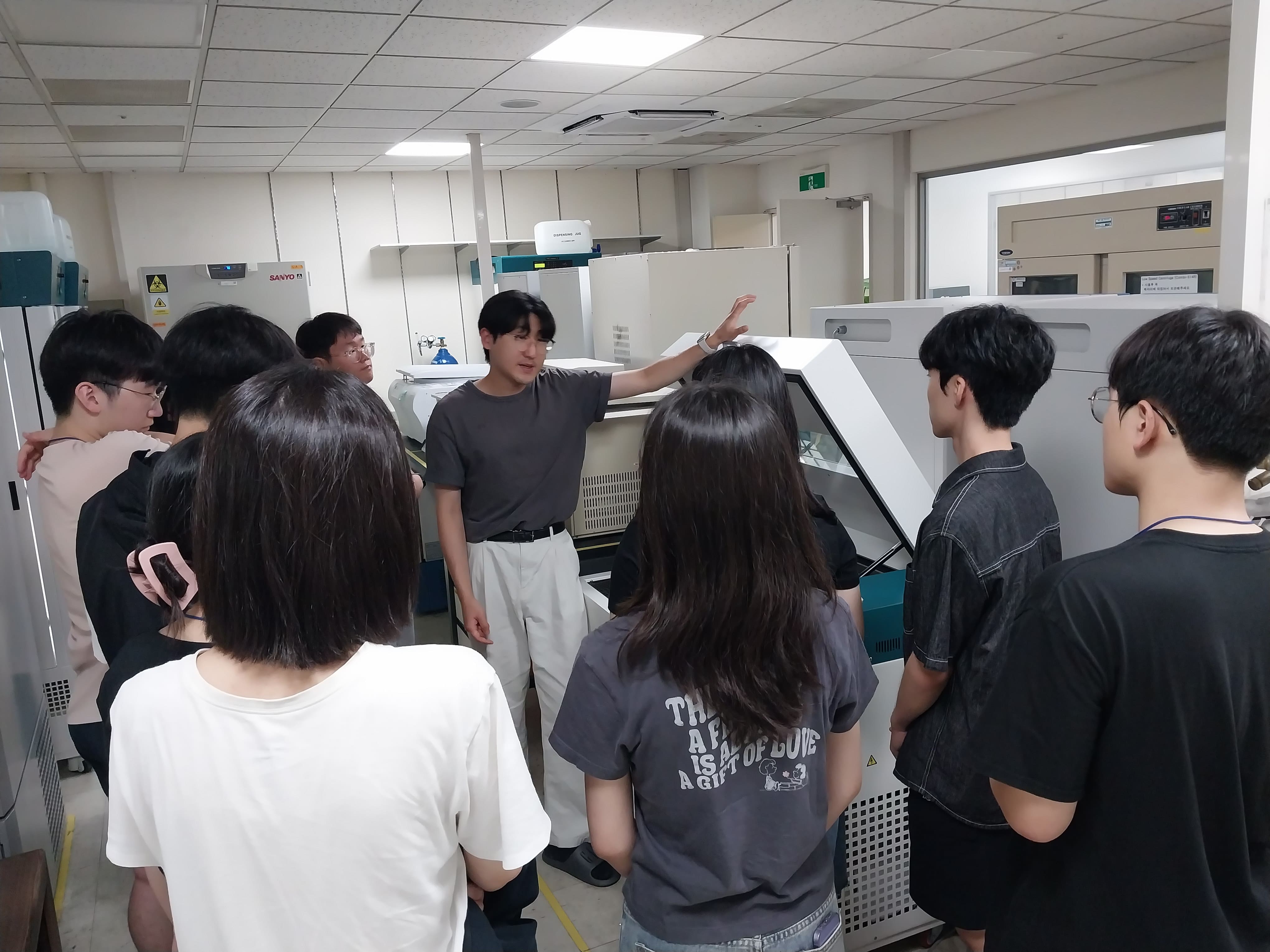 첨부파일