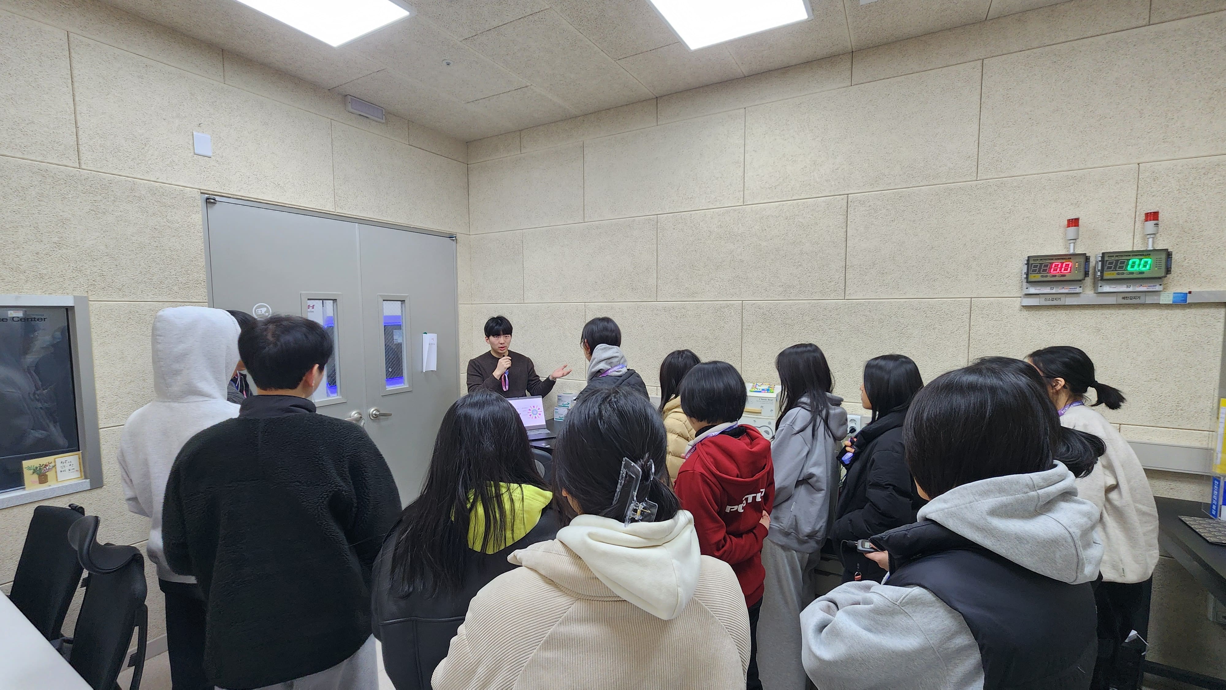 첨부파일