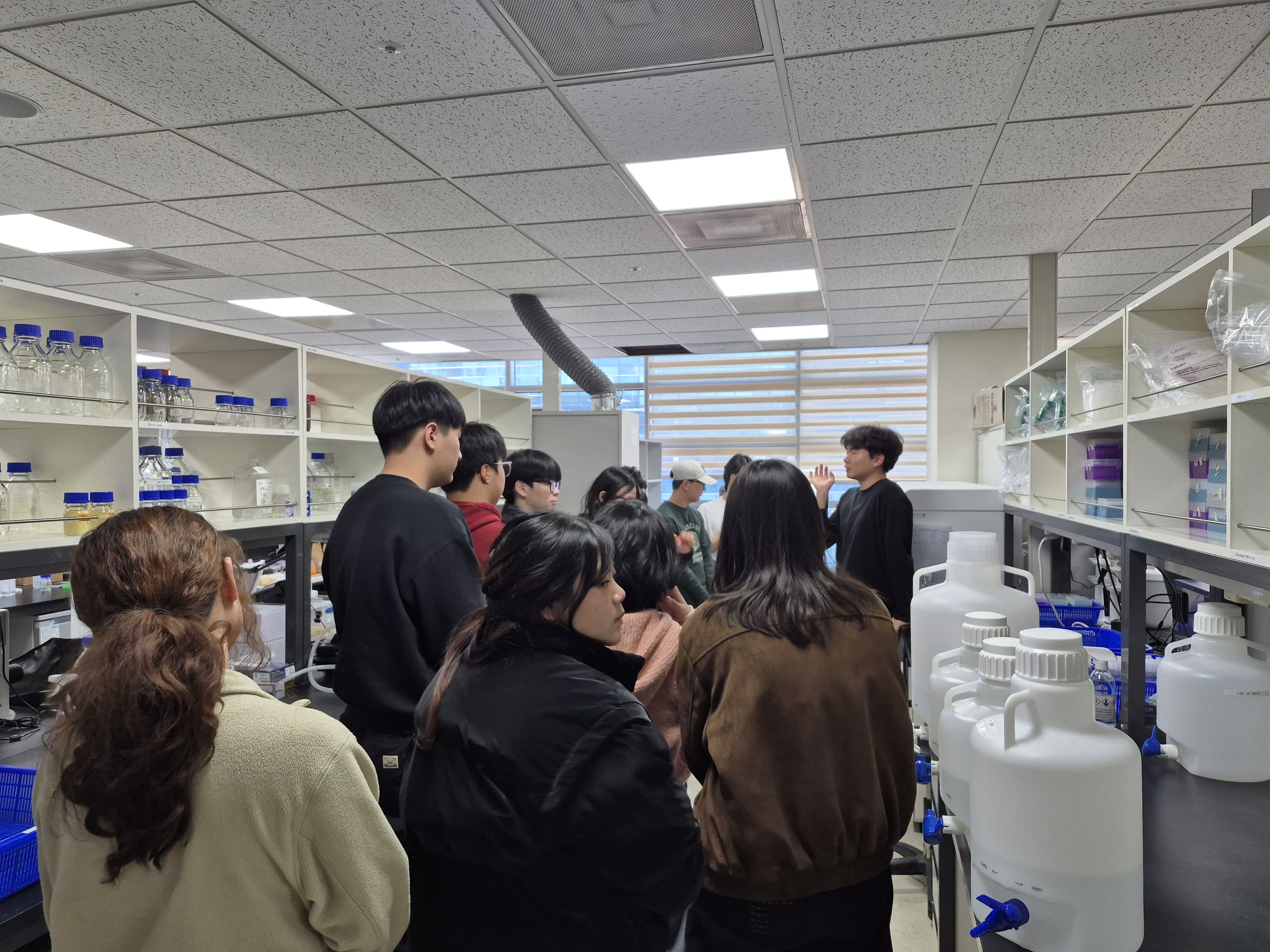 첨부파일